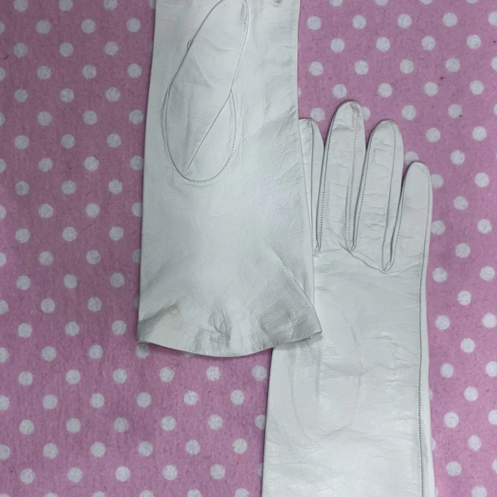 Vintage White Leather gloves M